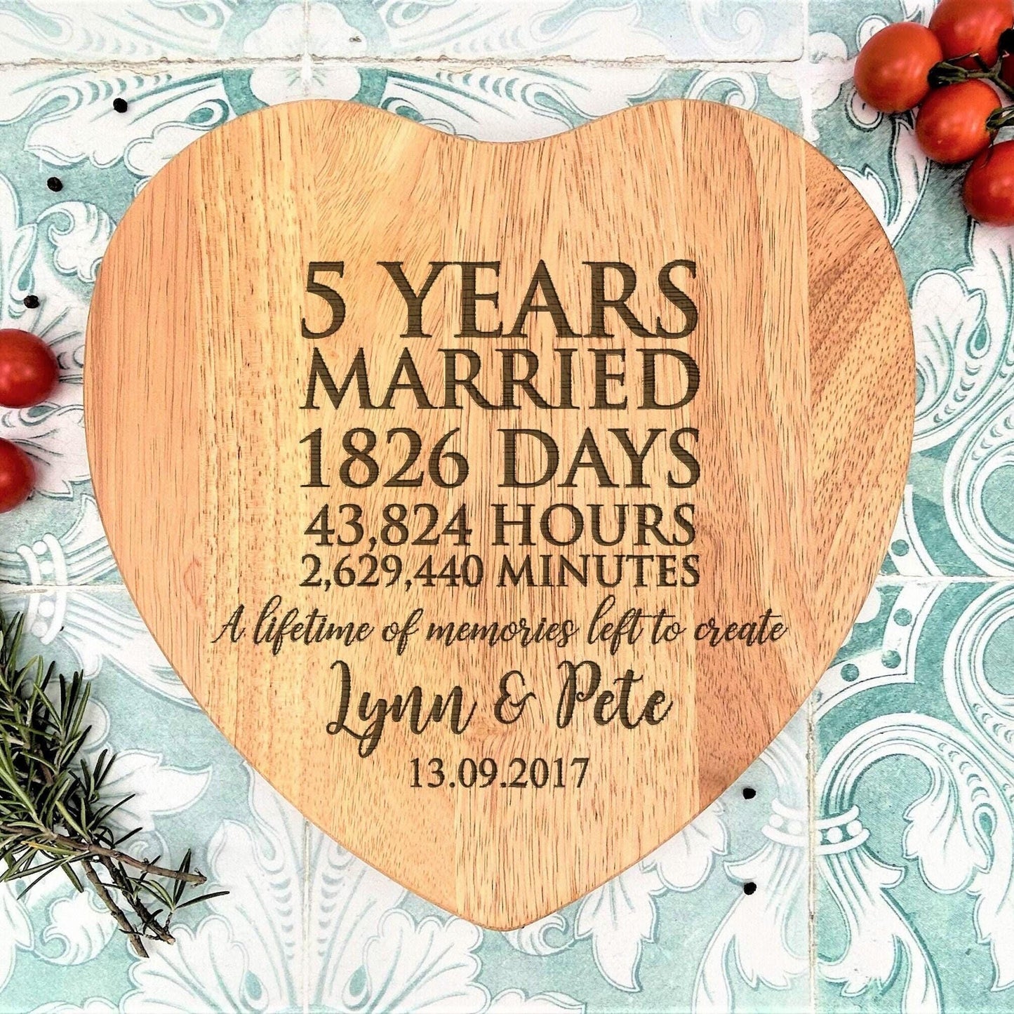 5 Years Married Personalised Wooden Chopping Board - Fifth Anniversary - Personalised Anniversary Gift