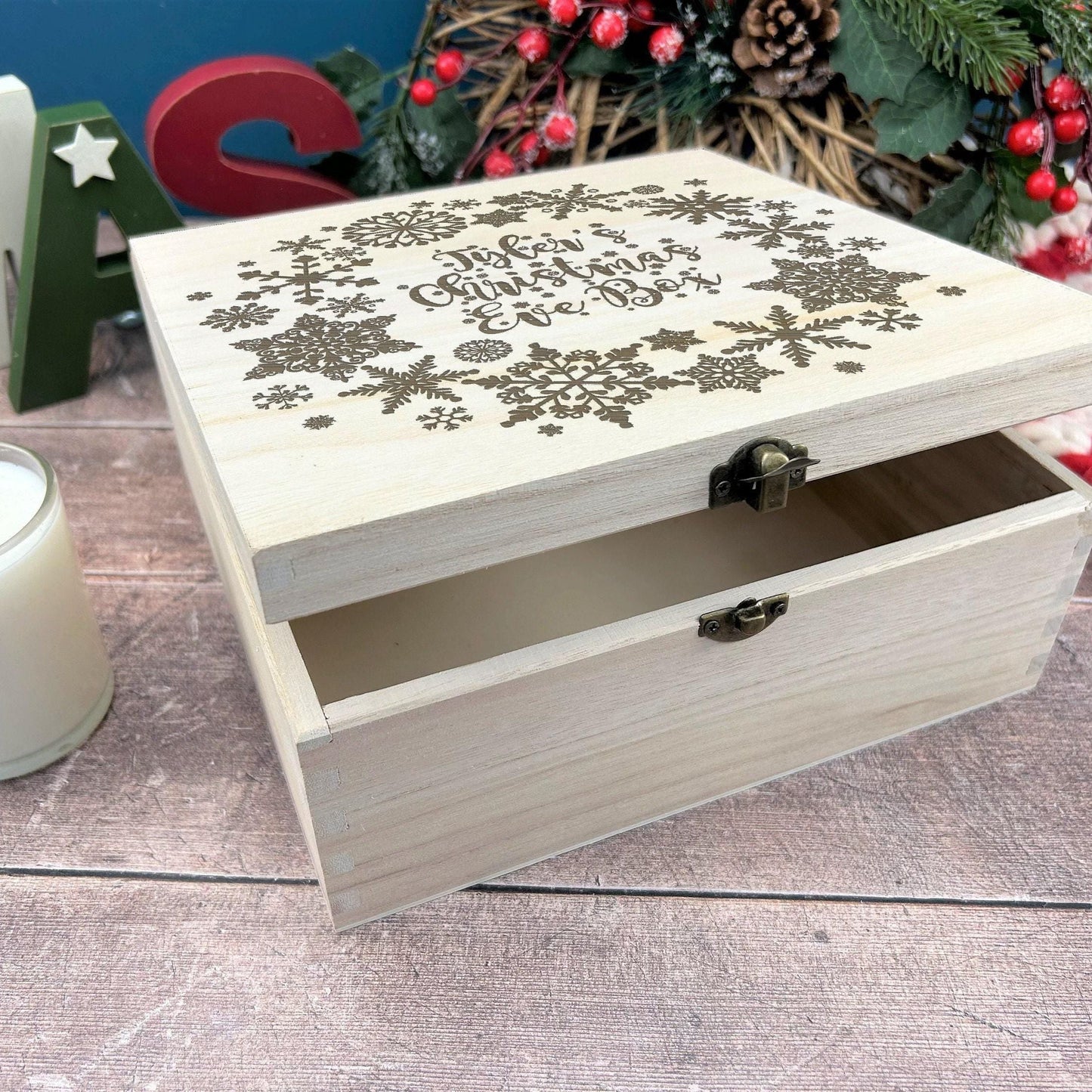 Snowflake Wreath Wooden Personalised Christmas Eve Box