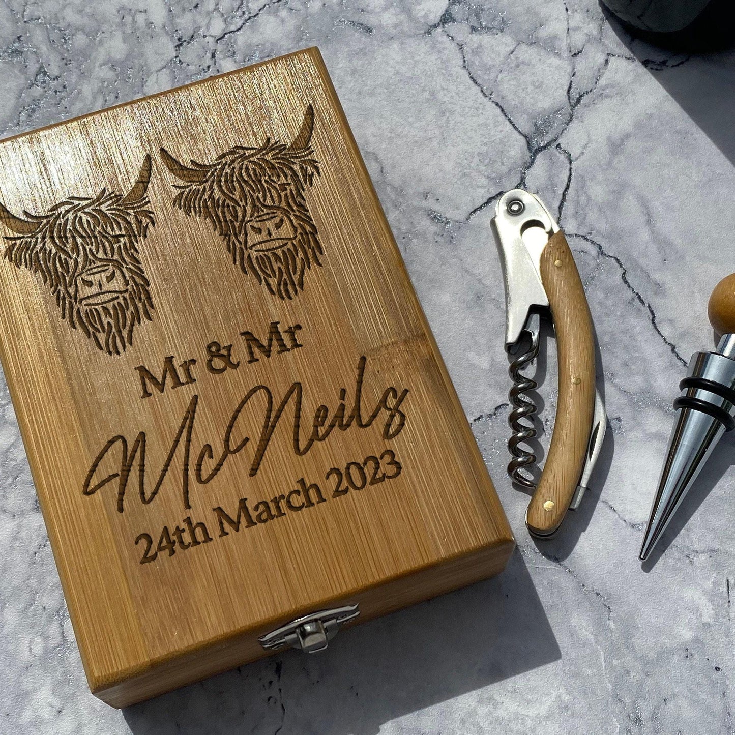 Highland Cow Mr & Mr Gay LGBT - Personalised Wine Accessory Kit - Wedding Gift