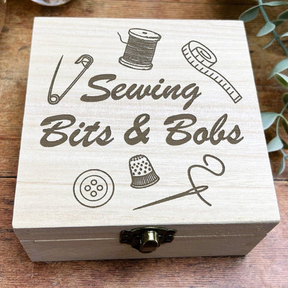 Sewing Bits & Bobs Crafts Kit Engraved Wooden Box Embroidery Cross Stitch Needles Thread Storage Christmas Gift Birthday Present Grandma