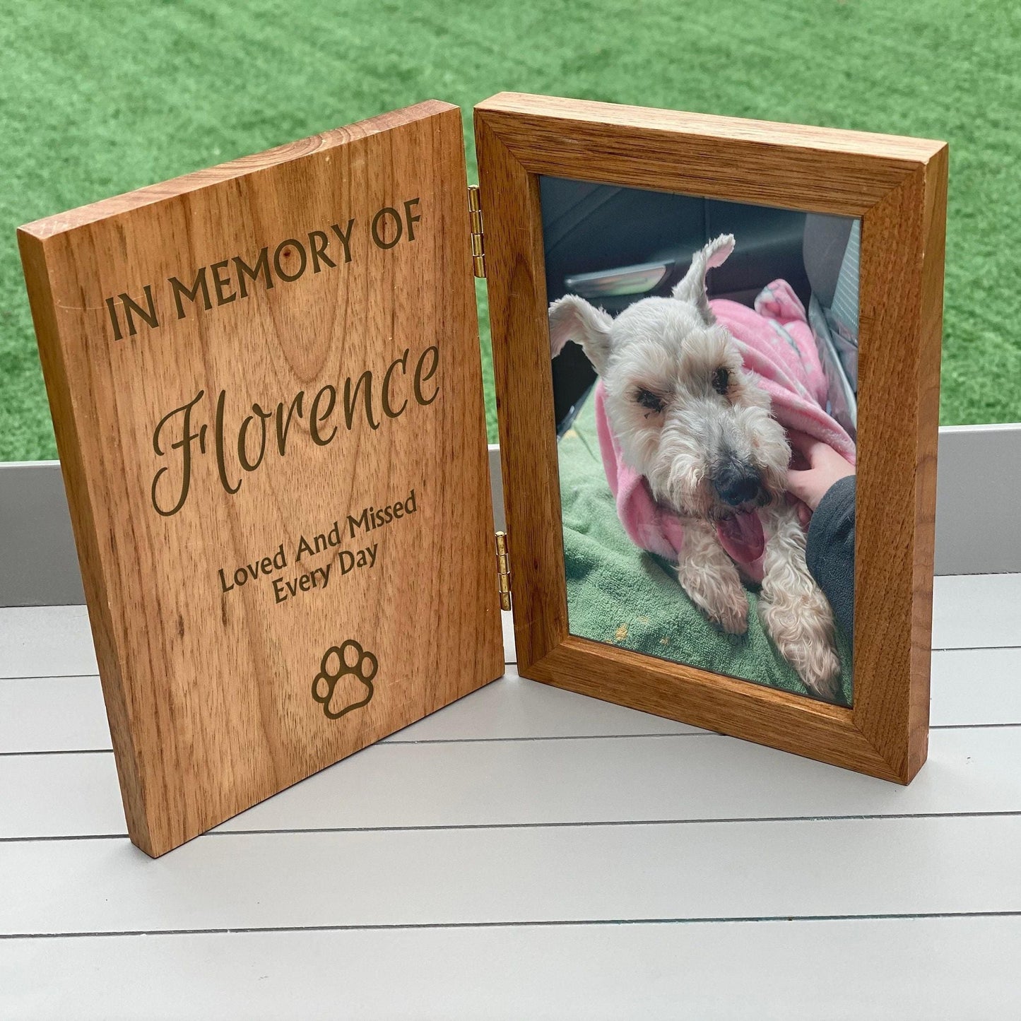 Pet Loss Remembrance Personalised Memorial Oak Photo Frame - Cat - Dog - Horse - Rabbit