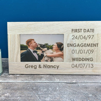 First Date Engagement Wedding Dates - Personalised Anniversary Gift - Oak Photo Frame 6'x4'