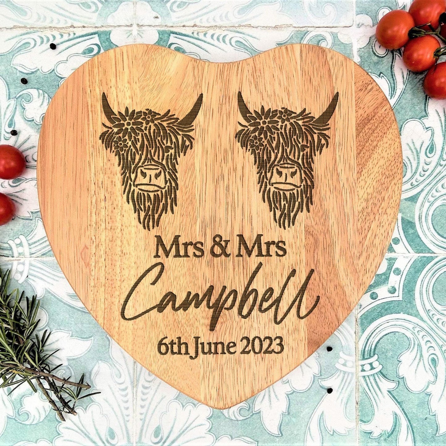 Highland Cows Mrs & Mrs - Lesbian LGBT - Personalised Engraved Couple Chopping Board - Wedding Gift