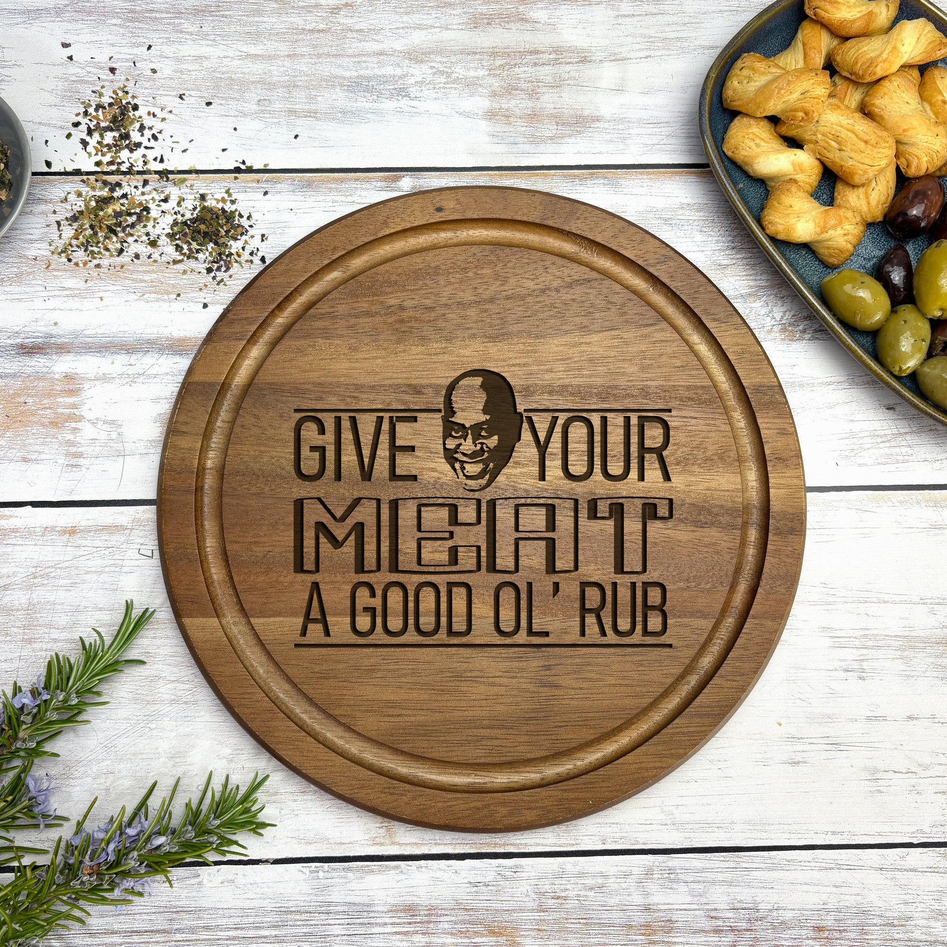 a wooden sign that says give your mighty a good ol rub