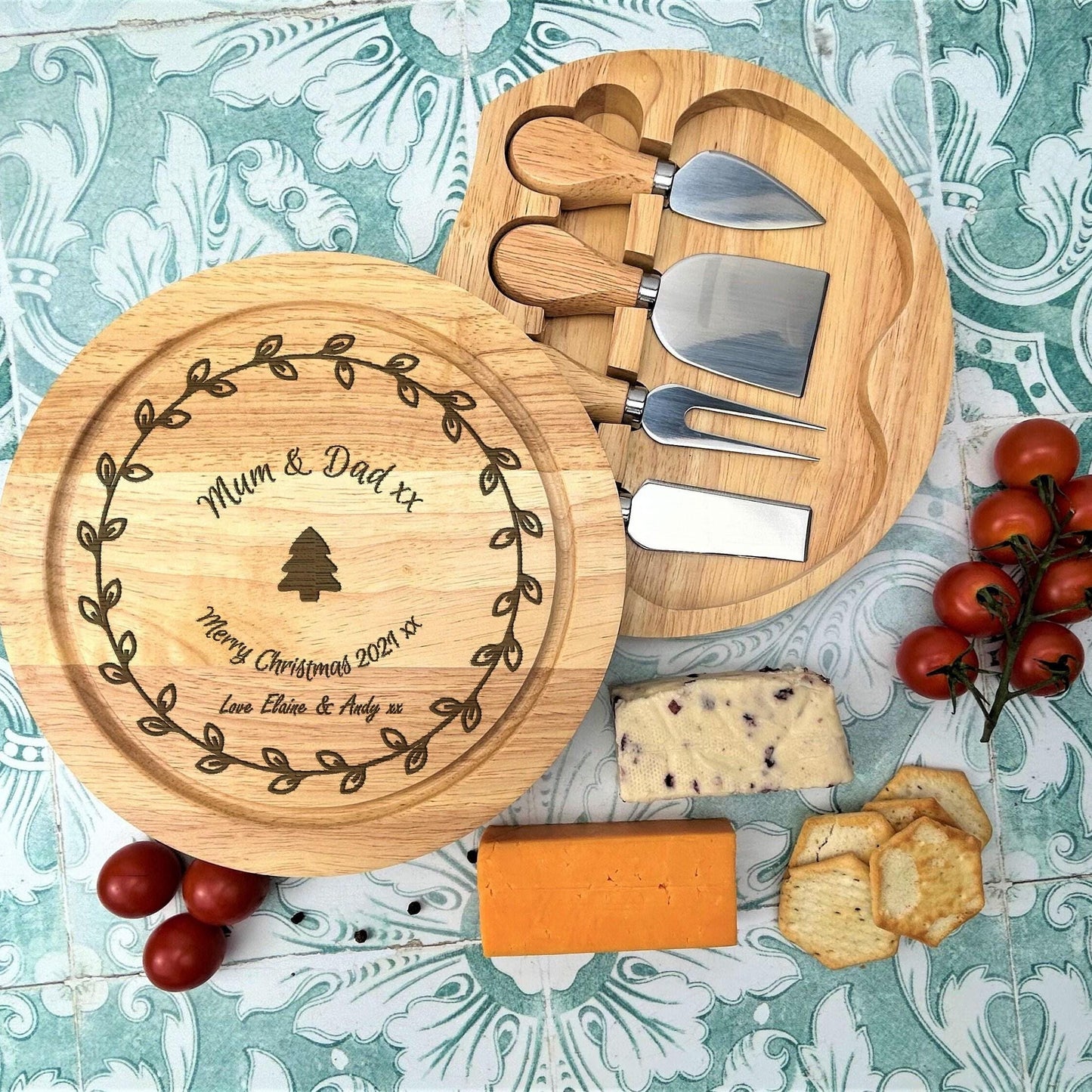 Christmas Cheese Board Set - Wooden Engraved Personalised XMAS Gift