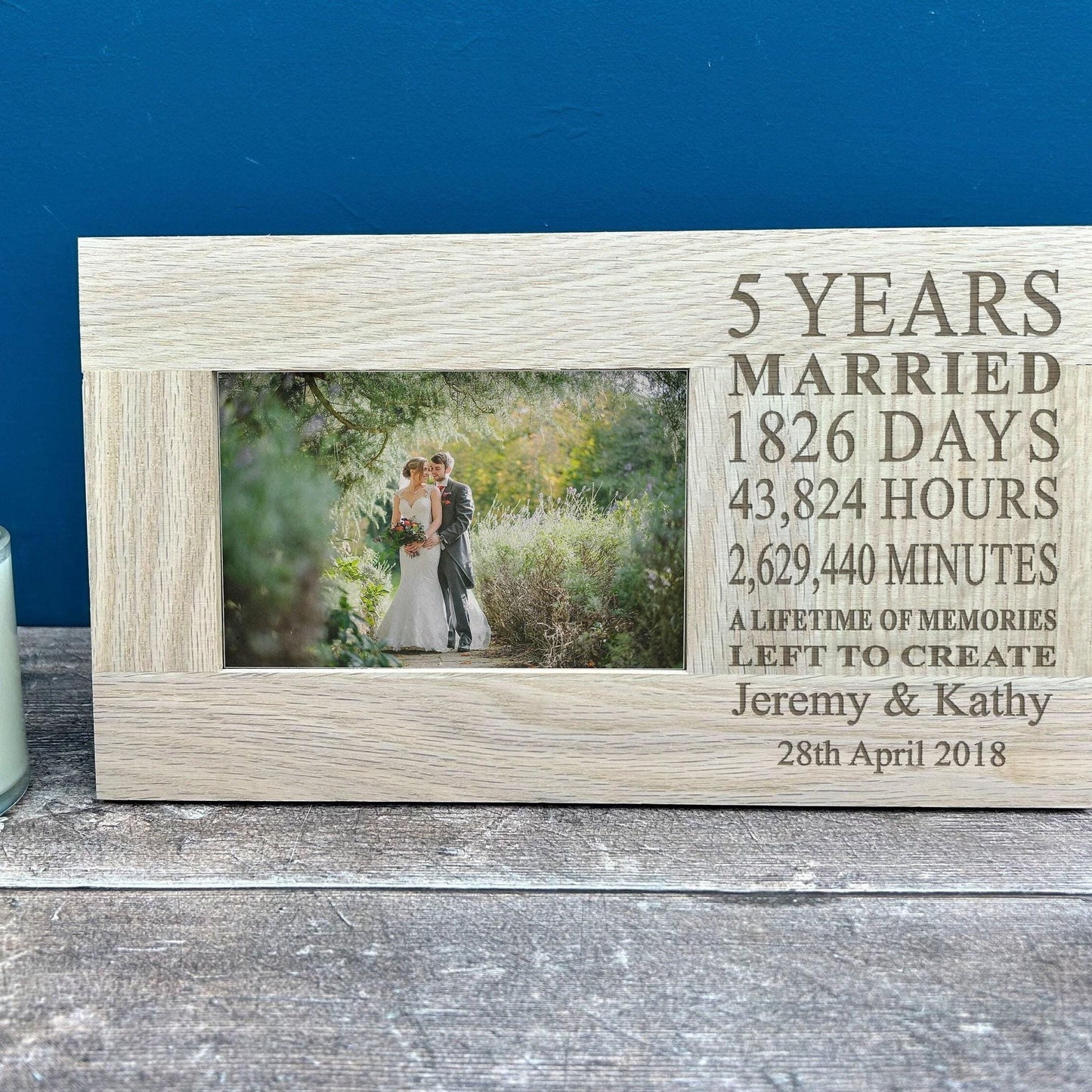 5th Anniversary Personalised Wooden Oak Photo Frame - 6x4 Picture - Wooden Fifth Wedding Anniversary Gift